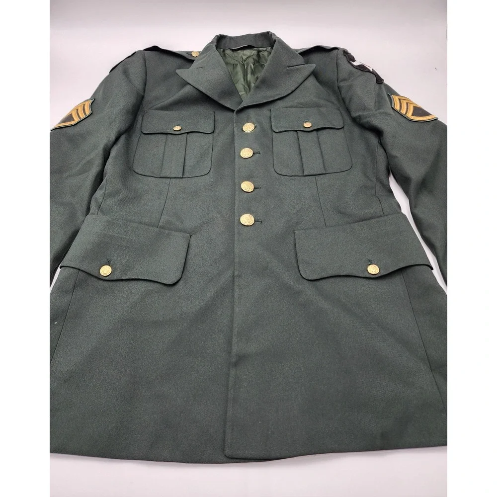 US ARMY JACKET VINTAGE STAFF SERGEANT / SERGEANT FIRST‎ CLASS 101ST AIRBORNE DIV